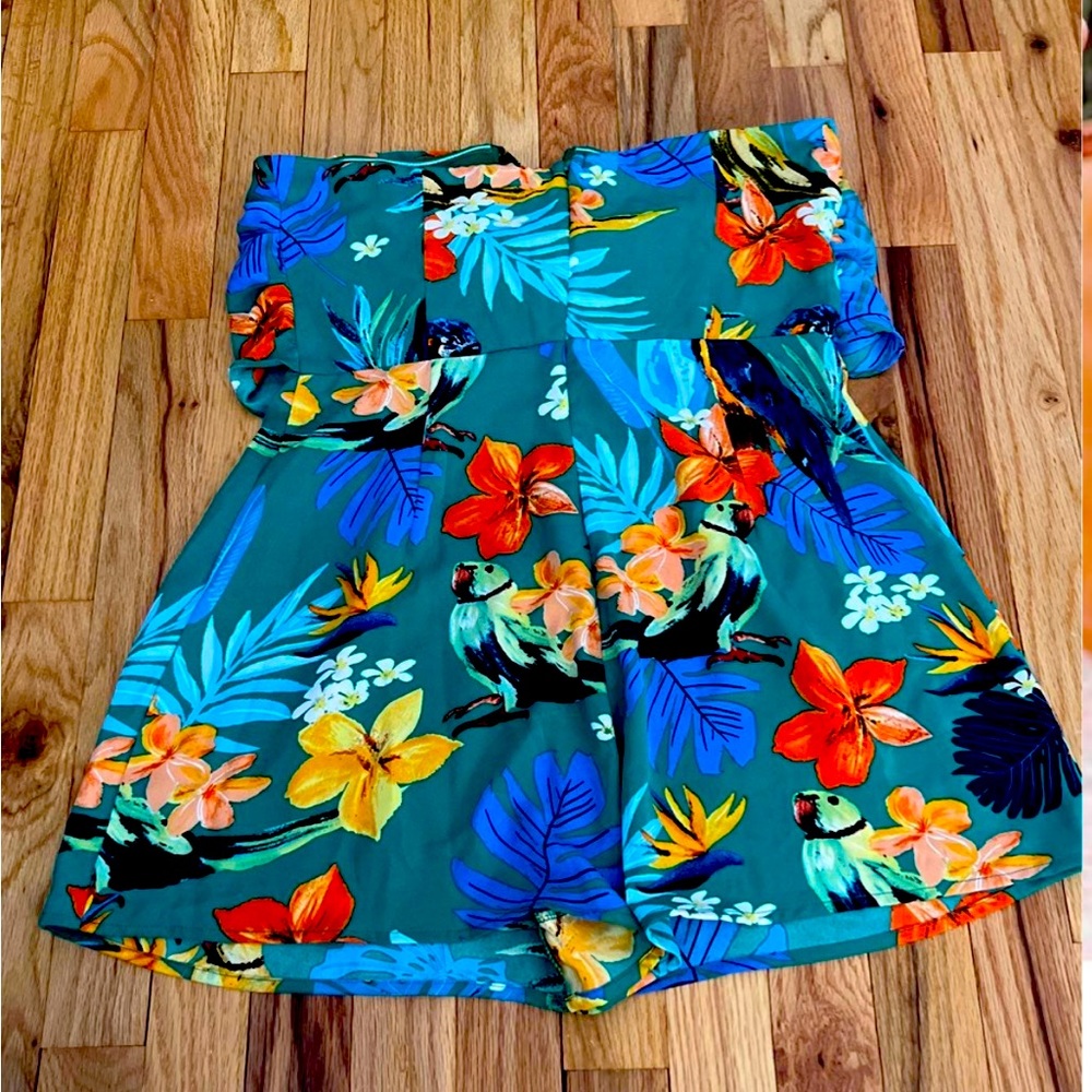 Vici Beach Escape Strapless Floral Tie Front Romper - Size L